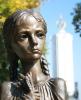 Ukrainians Around World Commemorate 'Holodomor' Victims 