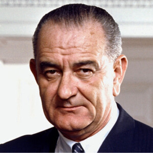 Lyndon B. Johnson Liked to Conduct Meetings in the Bathroom